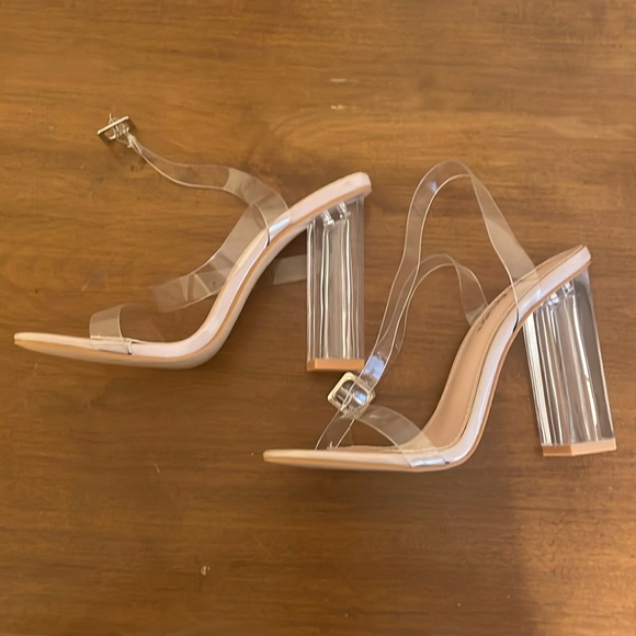 ASOS CLEAR HEELS - Picture 3 of 3